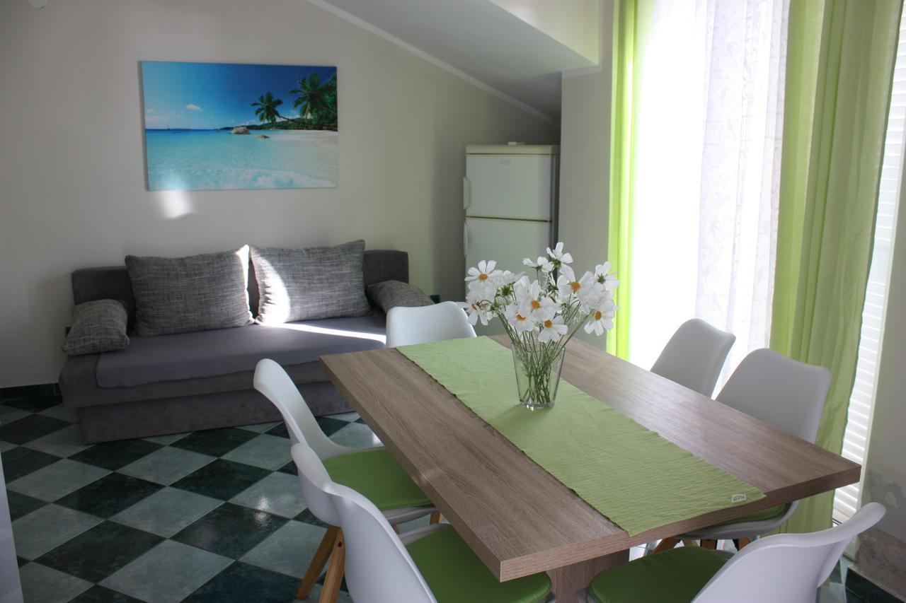 Apartments Tanja & Josipa Паг Экстерьер фото