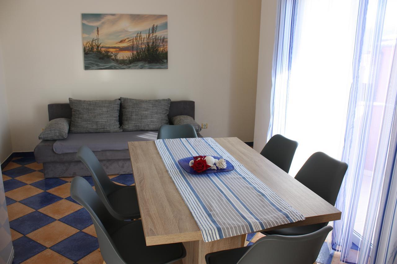 Apartments Tanja & Josipa Паг Экстерьер фото